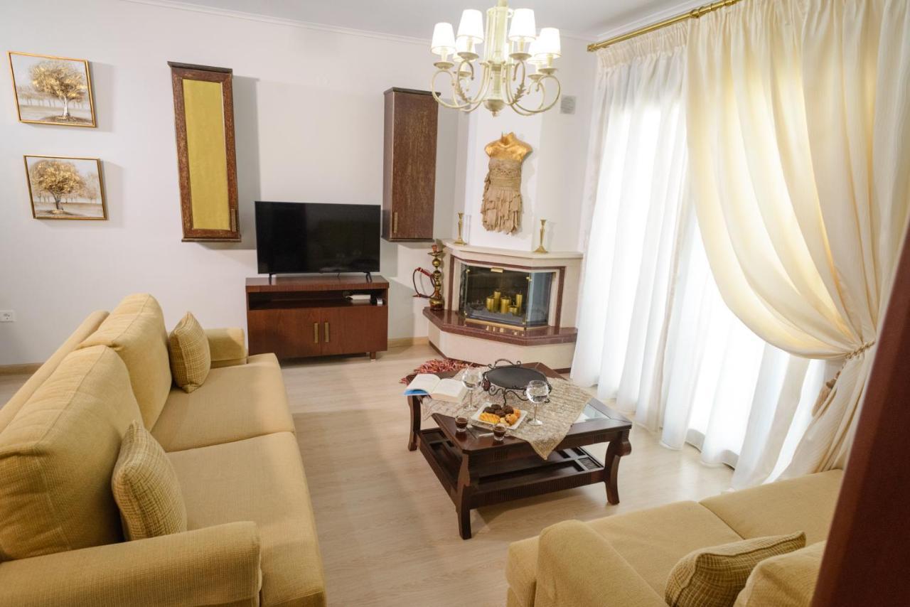 Apartament Luxury Dafnis House Weria Zewnętrze zdjęcie