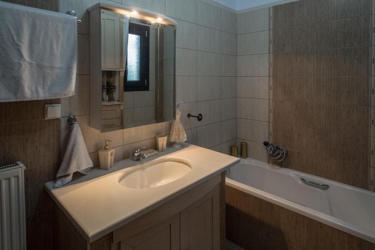 Apartament Luxury Dafnis House Weria Zewnętrze zdjęcie