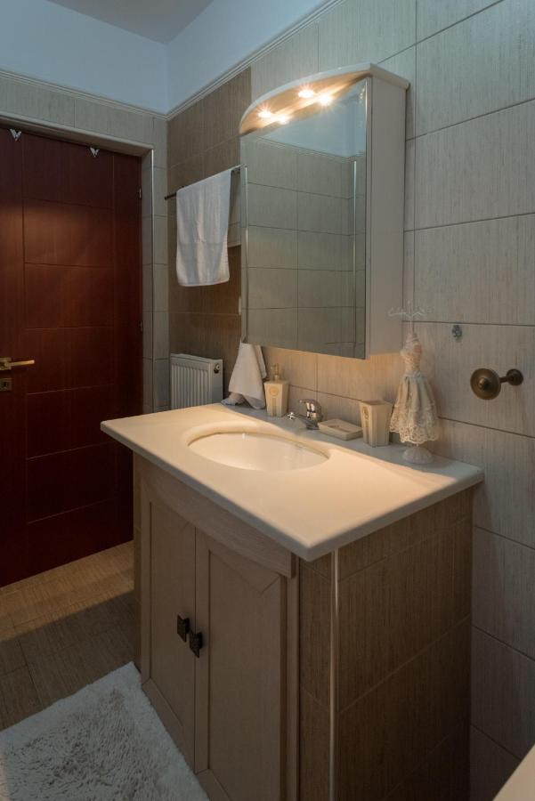 Apartament Luxury Dafnis House Weria Zewnętrze zdjęcie