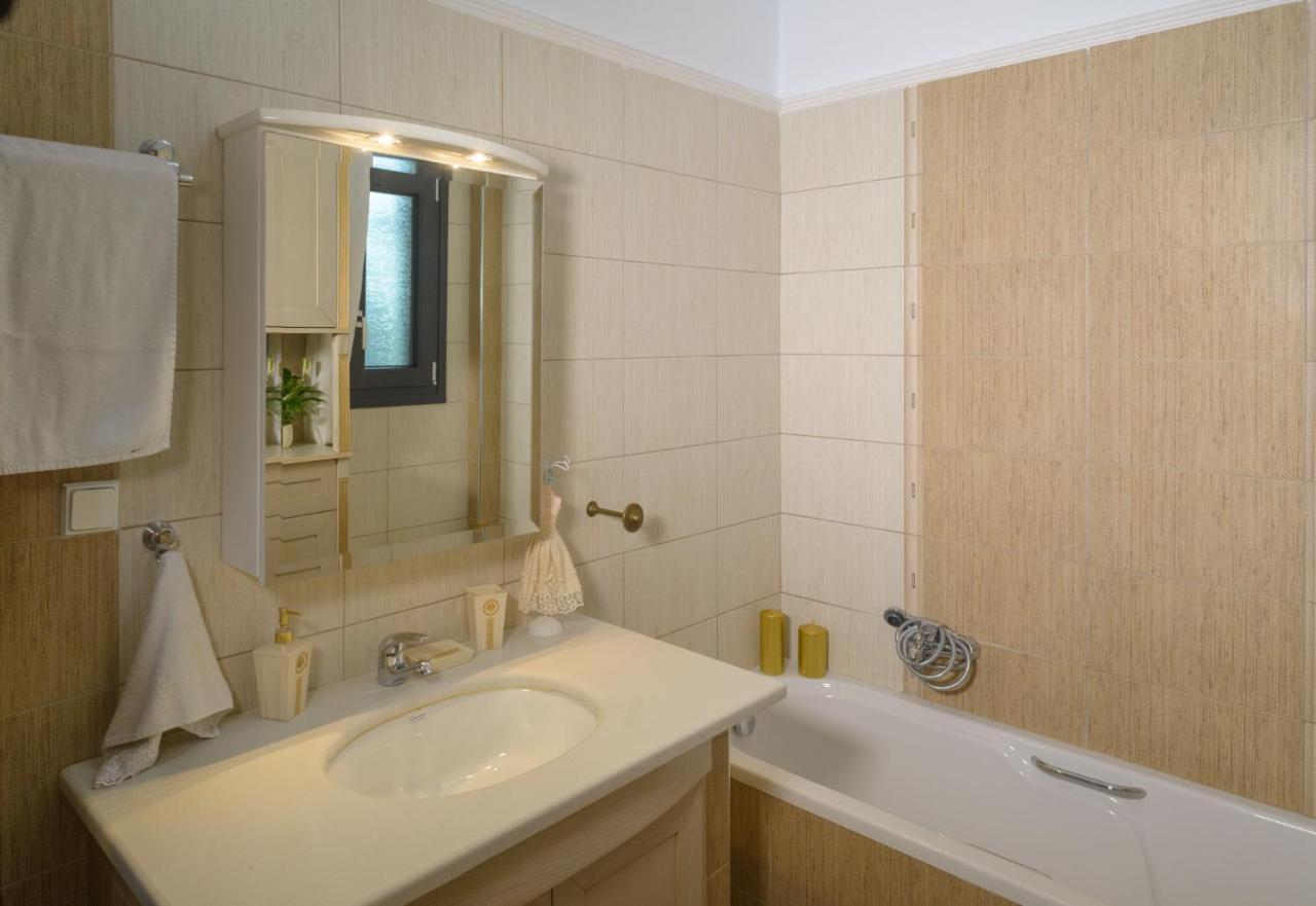 Apartament Luxury Dafnis House Weria Zewnętrze zdjęcie