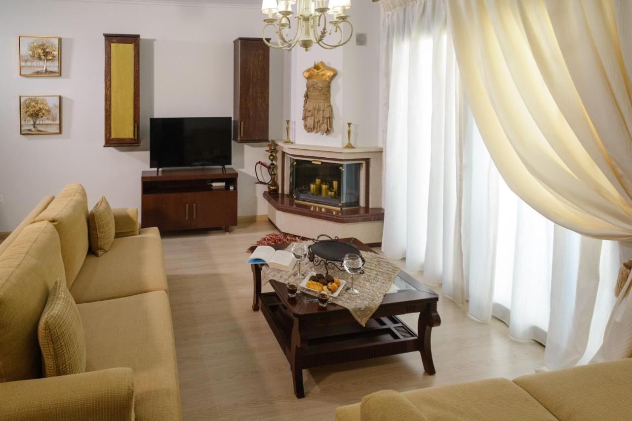 Apartament Luxury Dafnis House Weria Zewnętrze zdjęcie